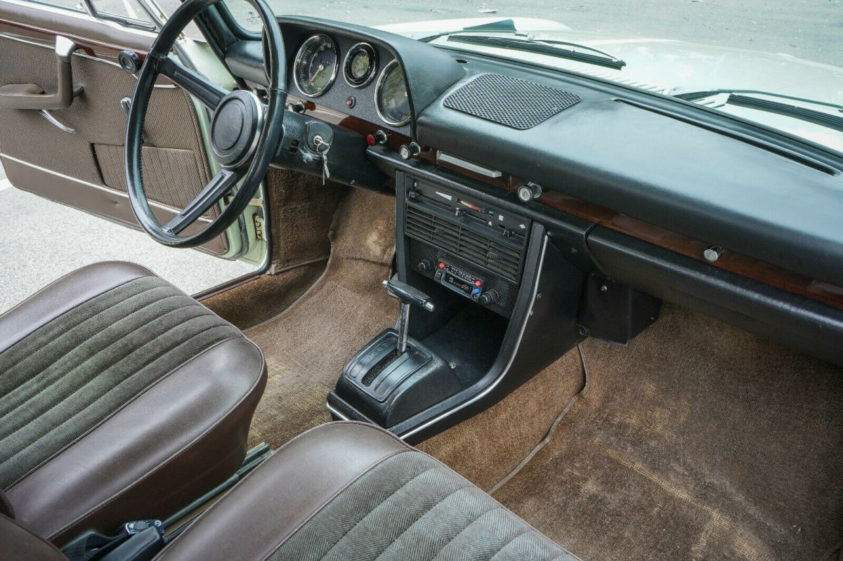 1969 BMW 2000 Neue Klasse - photo 12