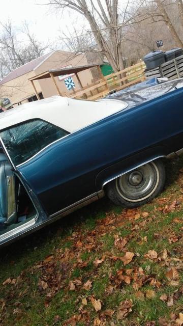 1969 Buick Electra Blue with white top - photo 5