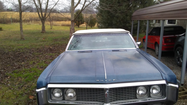 1969 Buick Electra Blue with white top - photo 9
