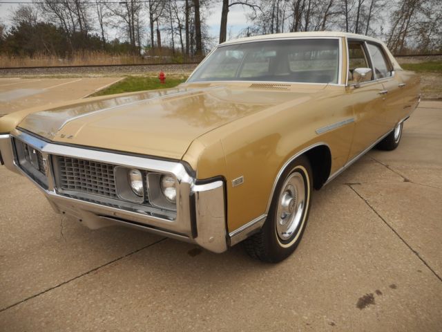1969 Buick Electra NO RESERVE AUCTION - LAST HIGHEST BIDDER WINS CAR! - photo 2