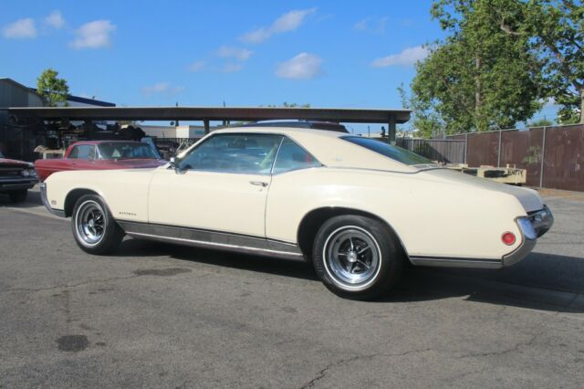 1969 Buick Riviera - photo 9