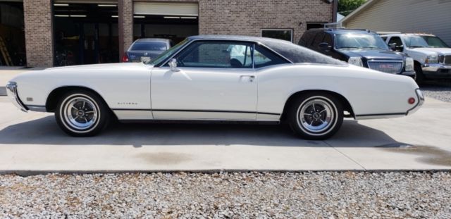1969 Buick Riviera Riviera