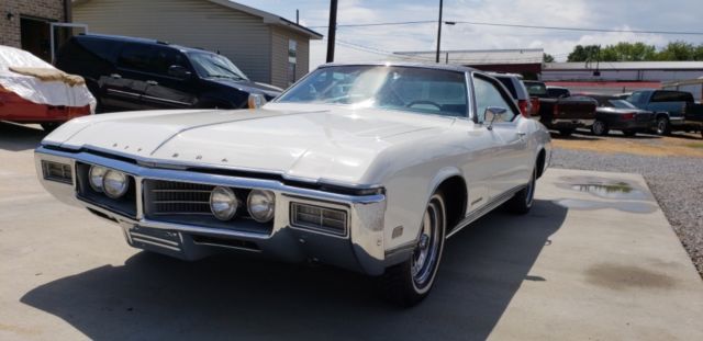 1969 Buick Riviera Riviera - photo 2