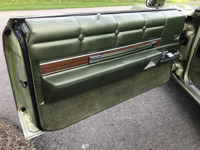 1969 Buick Riviera One Family Survivor Time Capsule Fully Loaded Mint - photo 13