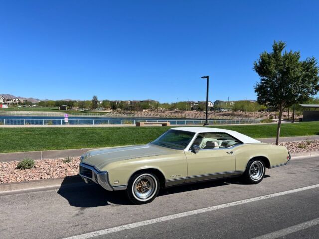 1969 Buick Riviera