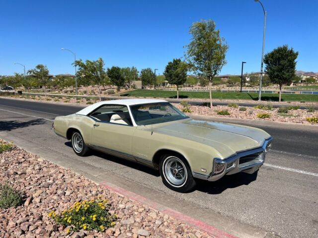 1969 Buick Riviera - photo 2