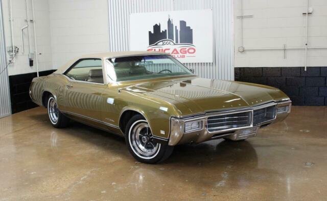 1969 Buick Riviera --