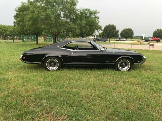1969 Buick Riviera GS, 430 V8, Auto, A/C, PS, PB, Tilt - photo 9