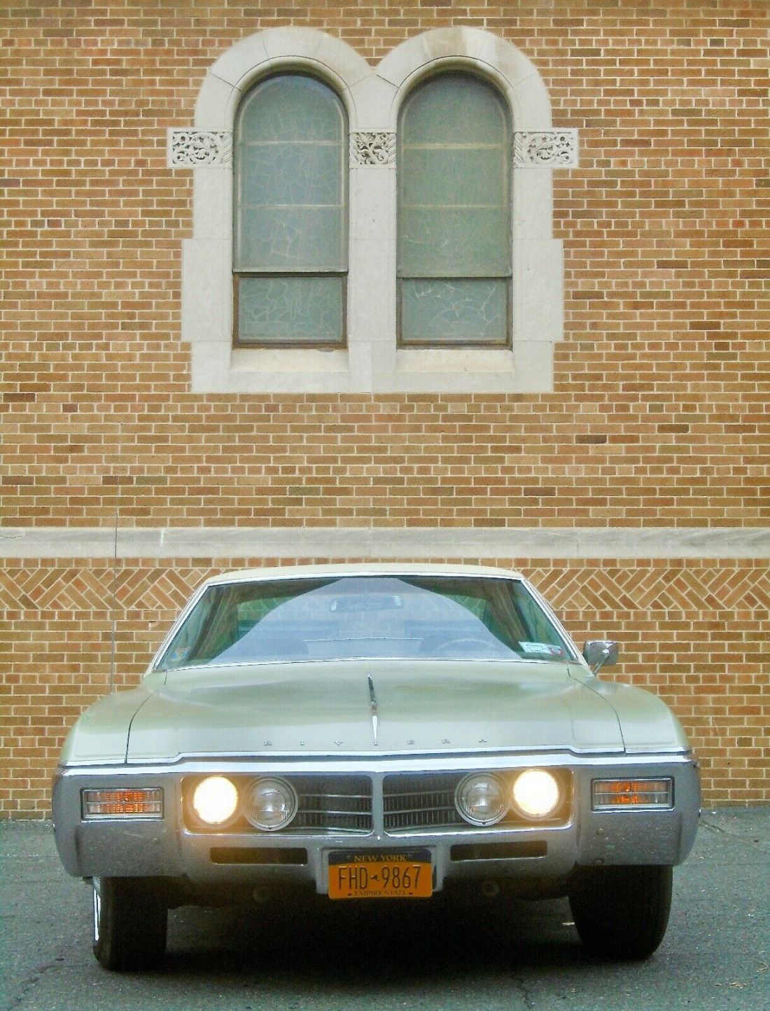 1969 Buick Riviera GS - photo 8