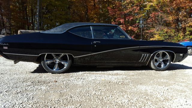 1969 BUICK SKYLARK GS/STAGE 1 TRIBUTE BIG BLOCK AIR RIDE RESTORED PRO TOURING 1969 Buick Skylark