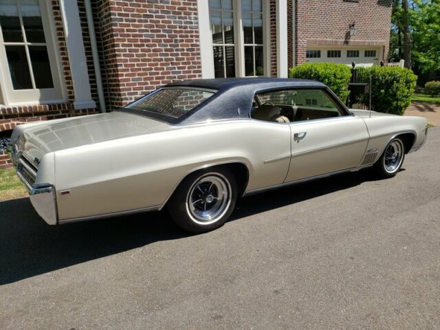 1969 Buick Wildcat Custom Custom - photo 2