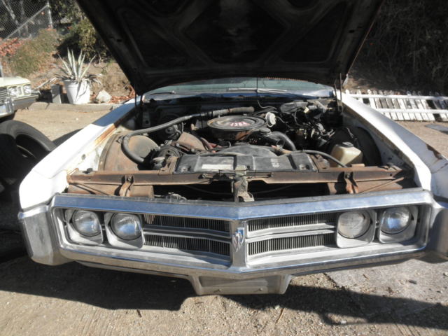 1969 Buick wildcat - photo 2