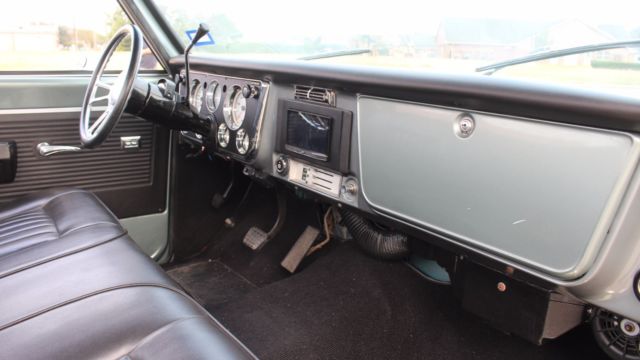1969 Chevrolet C-10 - photo 13