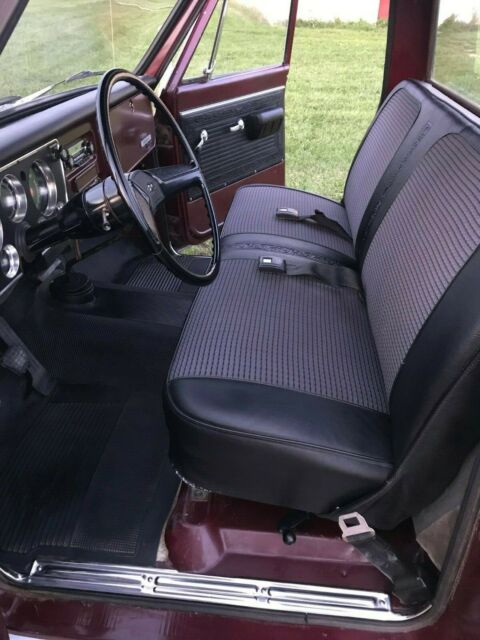 1969 Chevrolet C-10 Custom - photo 9