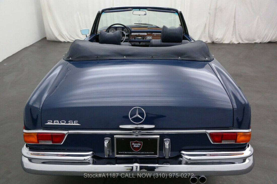 1969 Mercedes-Benz 200-Series Cabriolet - photo 6