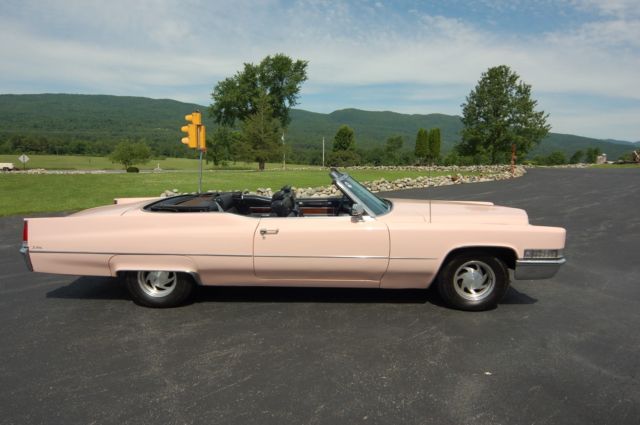 1969 Cadillac DeVille 2 Door convertible - photo 12