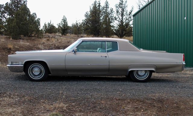 1969 Cadillac DeVille - photo 2