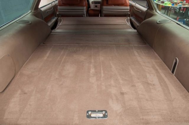 1969 Cadillac DeVille Station Wagon - photo 11