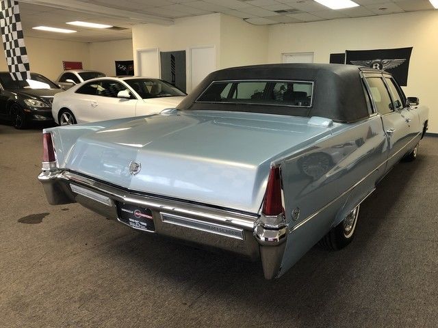 1969 Cadillac Fleetwood Limousine - photo 5