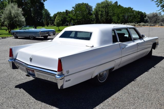 1969 Cadillac Fleetwood Limousine - photo 2