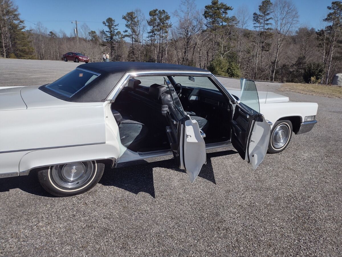 1969 Cadillac DeVille - photo 3