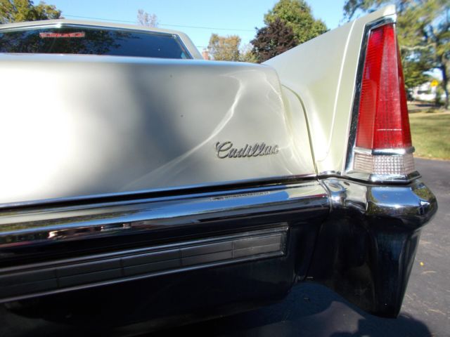 1969 Cadillac Sedan DeVille - photo 9