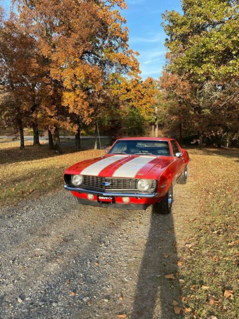 1969 Chevrolet Camaro - photo 2