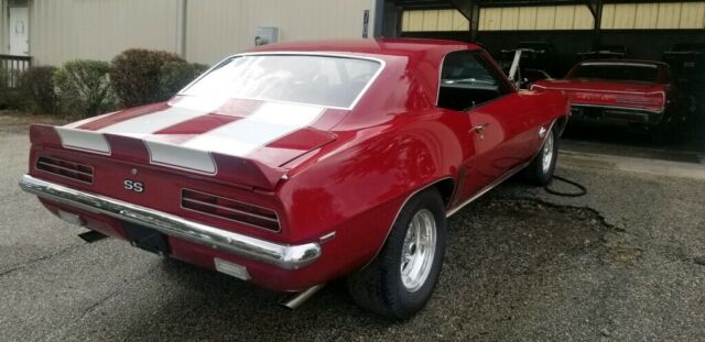 1969 Chevrolet Camaro - photo 2