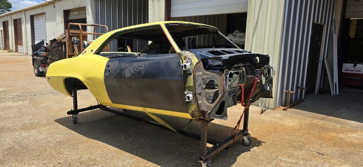 1969 Chevrolet Camaro - photo 3