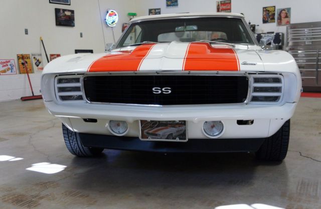 1969 Chevrolet Camaro Z11 - photo 3