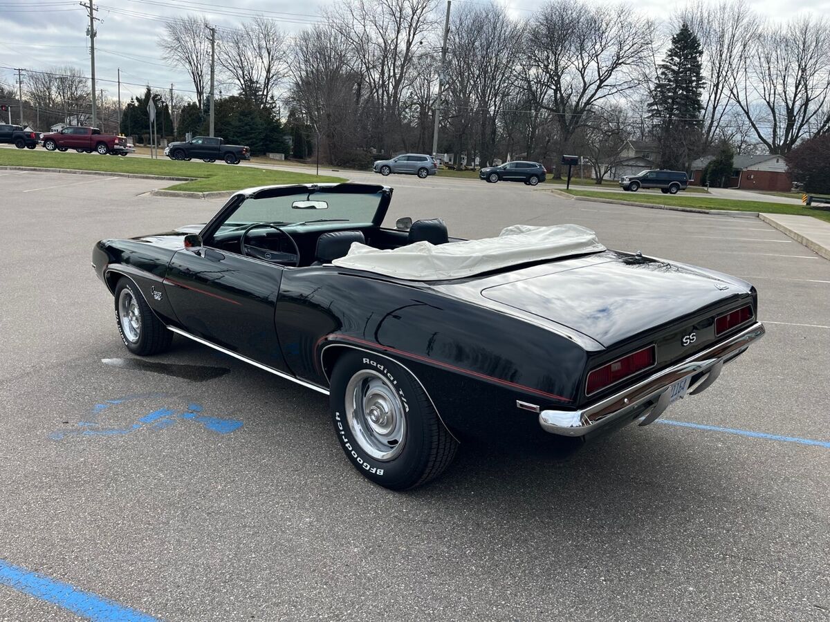 1969 Chevrolet Camaro - photo 13