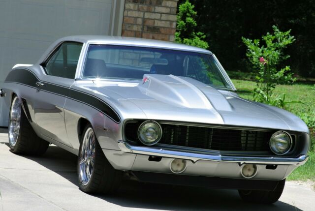 1969 Camaro Coupe/565ci Dart Block/Full AME Chassis/Turbo 400, GV Overdrive 1969 Chevrolet Camaro Coupe