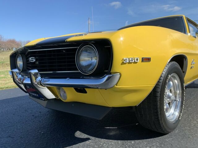 1969 Chevrolet Camaro - photo 13