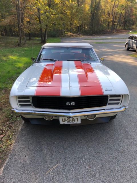 1969 Chevrolet Camaro - photo 9