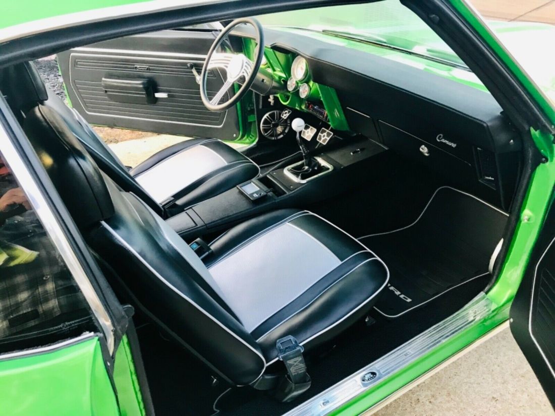 1969 Chevrolet Camaro - photo 11
