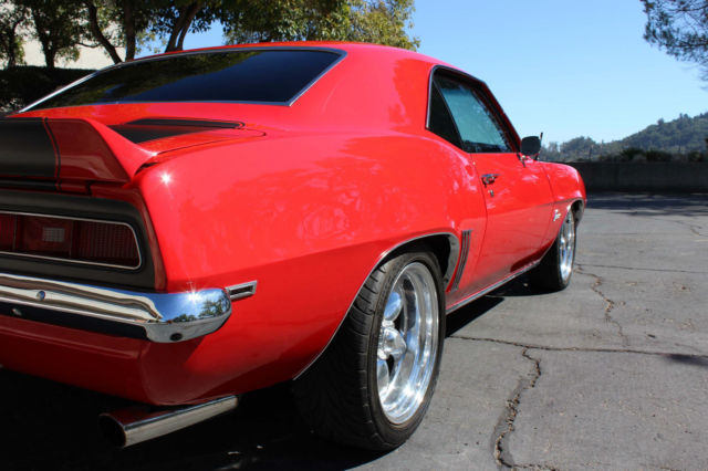 1969 Chevrolet Camaro - photo 13