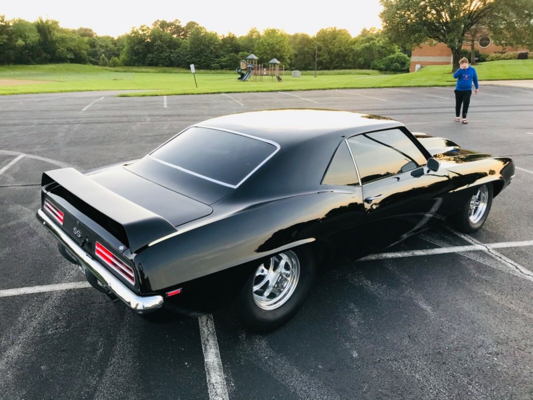 1969 Chevrolet Camaro - photo 2