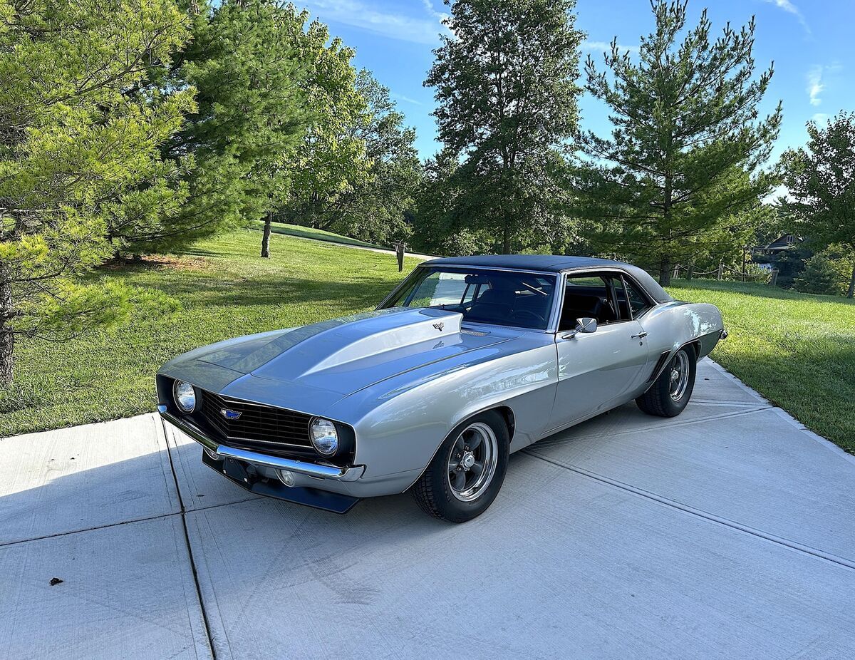 1969 CAMARO PRO TOURING 355/491HP AUTO 12 BOLT PS DISC HIGH QUALITY BUILD 1969 CHEVROLET CAMARO 355/491HP ENGINE AUTO 12 BOLT PS DISC BUCKETS