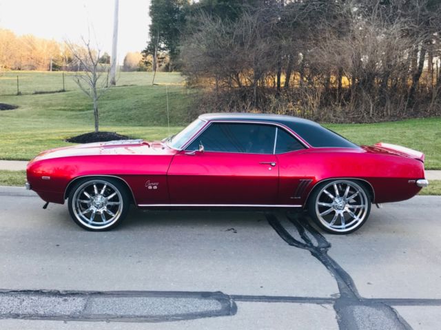 1969 Chevrolet Camaro - photo 2