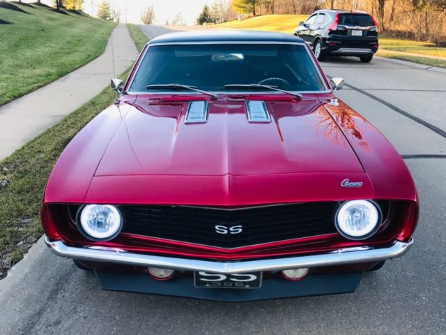 1969 Chevrolet Camaro - photo 3