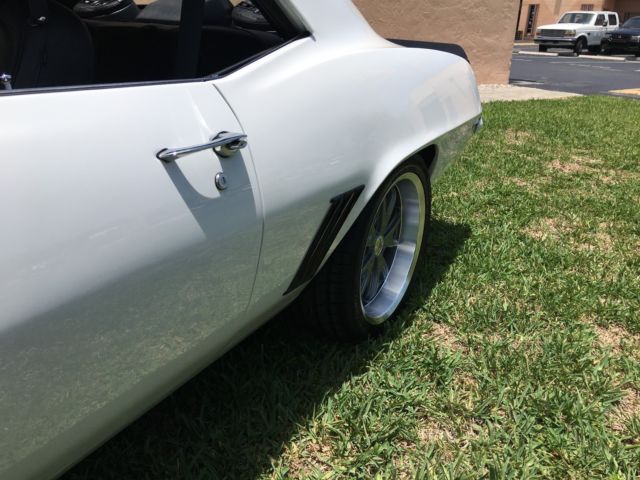 1969 Chevrolet Camaro pro touring - photo 7