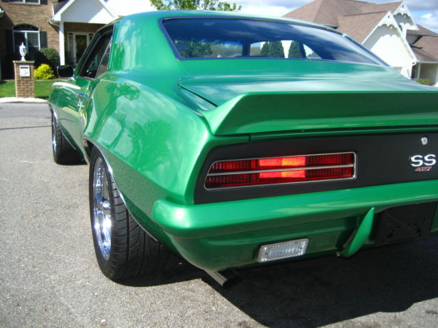 1969 Chevrolet Camaro - photo 10