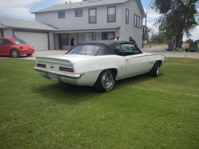 1969 Chevrolet Camaro Rally Sport - photo 2