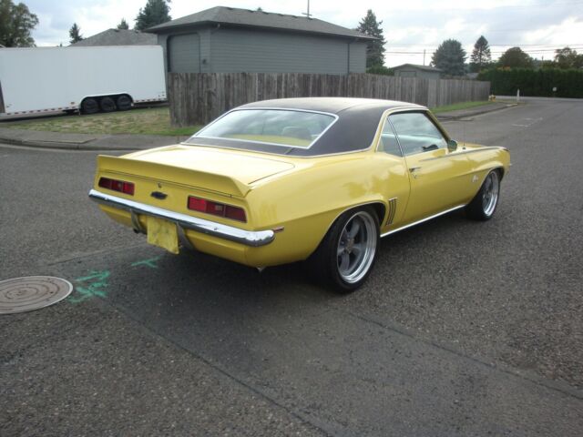 1969 Chevrolet Camaro - photo 9