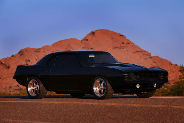 1969 Chevrolet Camaro - photo 2