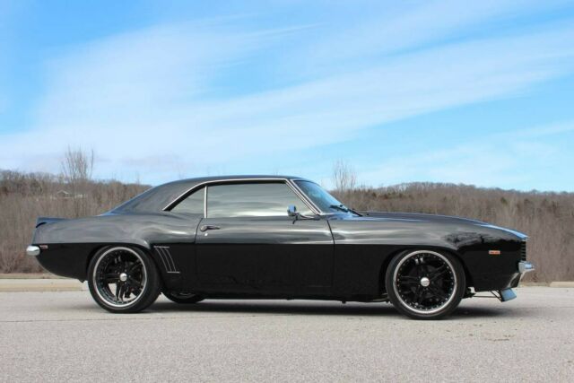 1969 Camaro Resto Mod/Pro Touring, blueprinted L88, 427 ci, v8, 4 speed manual 1969 Chevrolet Camaro