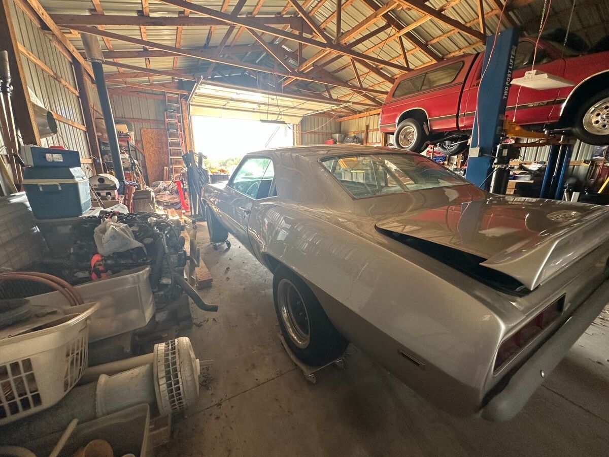 1969 Chevrolet Camaro - photo 8