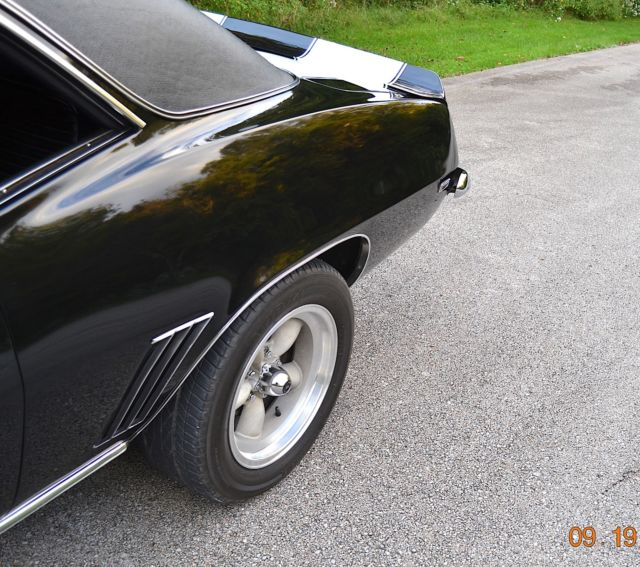 1969 Chevrolet Camaro RALLY SPORT 396 4SPD - photo 4