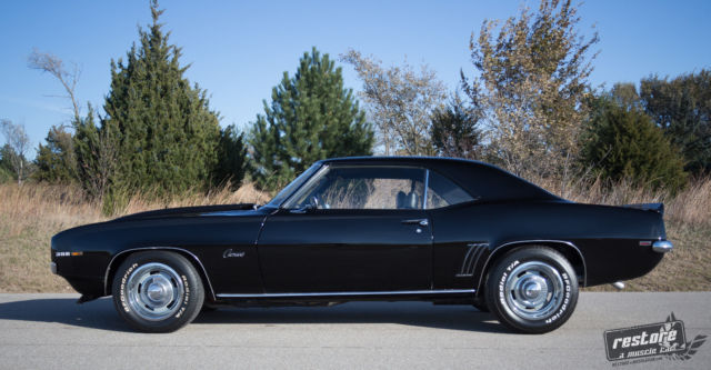 1969 Chevrolet Camaro - photo 12