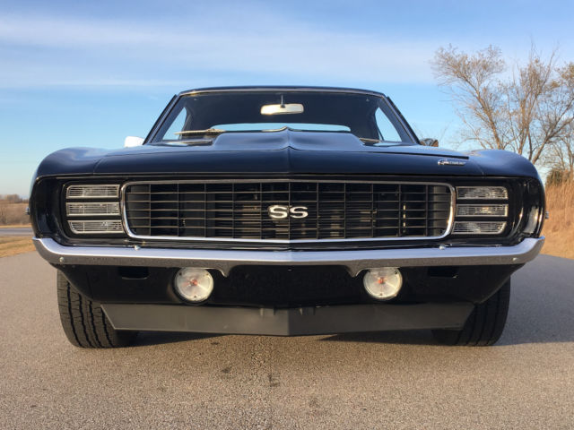 1969 Chevrolet Camaro - photo 3